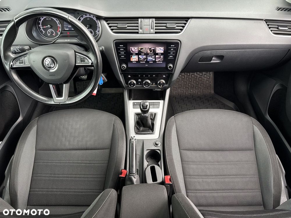Skoda Octavia 1.6 TDI SCR Ambition - 16