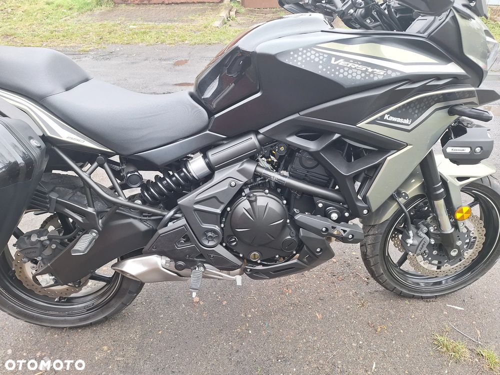 Kawasaki Versys 650 - 3