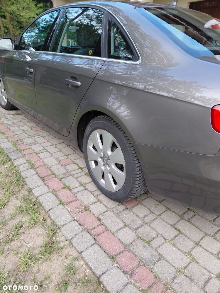 Audi A4 Limousine 2.0 TDI Quattro S tronic - 11