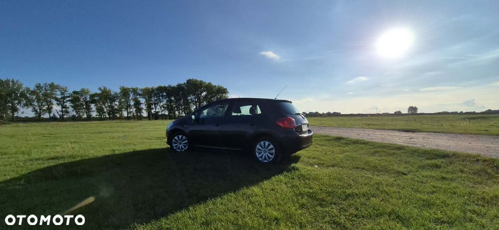 Toyota Auris 1.6 VVT-i Luna - 5