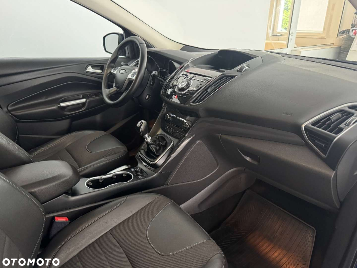 Ford Kuga - 20