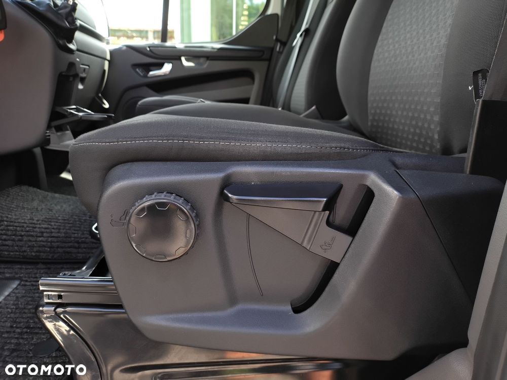 Ford Transit Custom - 21