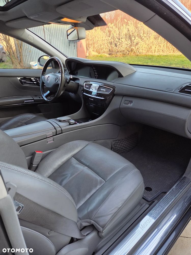 Mercedes-Benz CL 500 4Matic 7G-TRONIC - 16