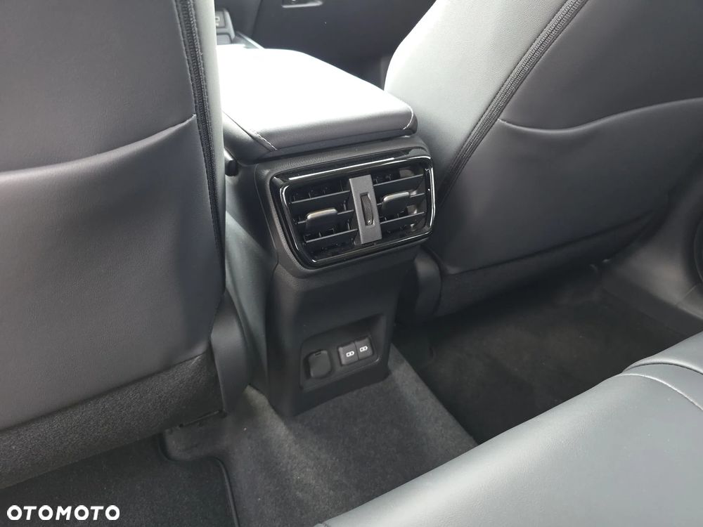 Lexus NX - 29