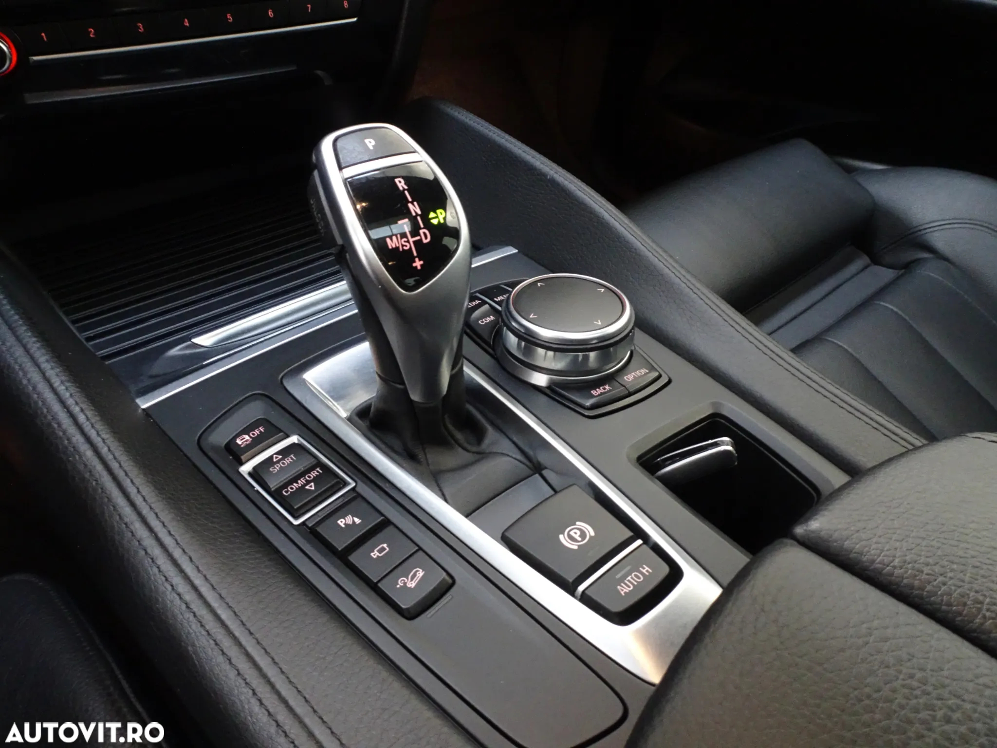 BMW X6 xDrive30d - 26