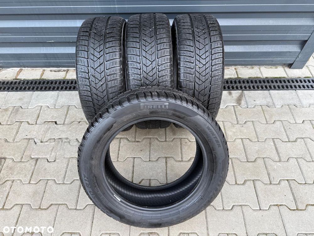 OPONY ZIMOWE PIRELLI Sottozero 3 Winter 225/50/17 98H XL 2024 KOMPLET - 2