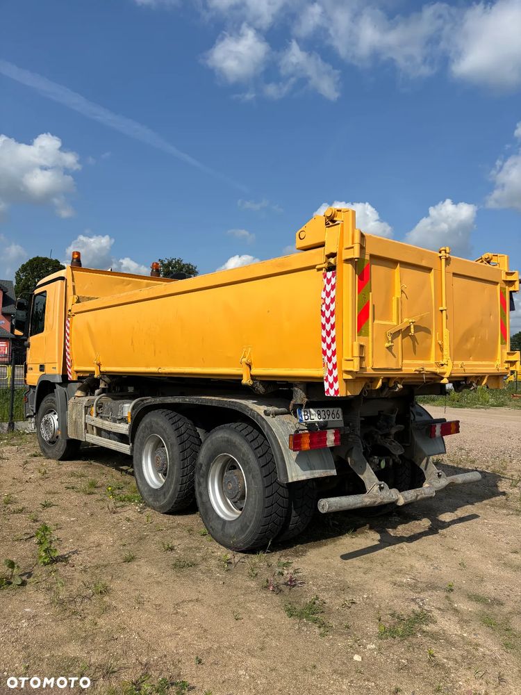 Mercedes-Benz Actros - 4