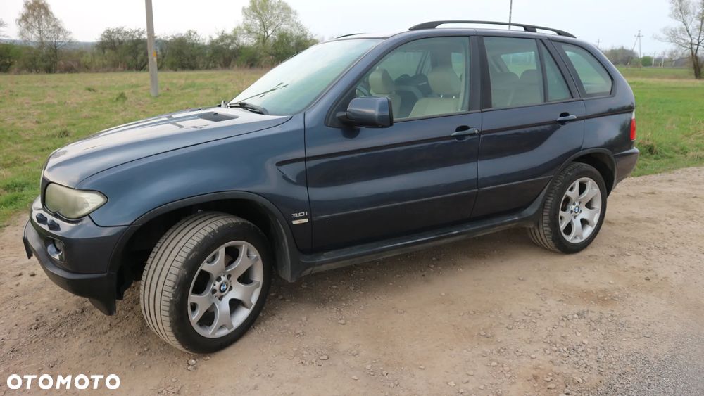 BMW X5 3.0 i - 13
