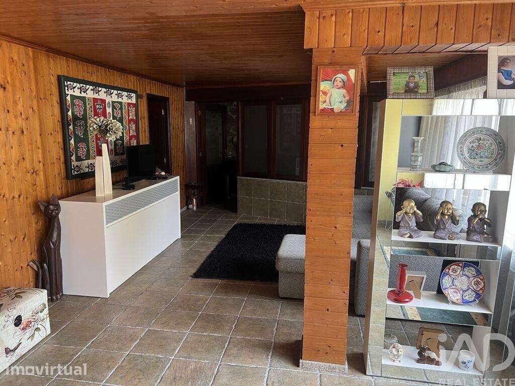 Casa / Villa T4 em Cambra e Carvalhal de Vermilhas de 111 m2 - Grande imagem: 3/20
