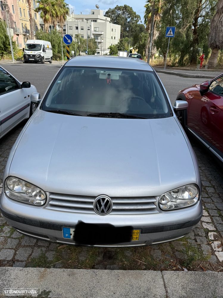 VW Golf - 1