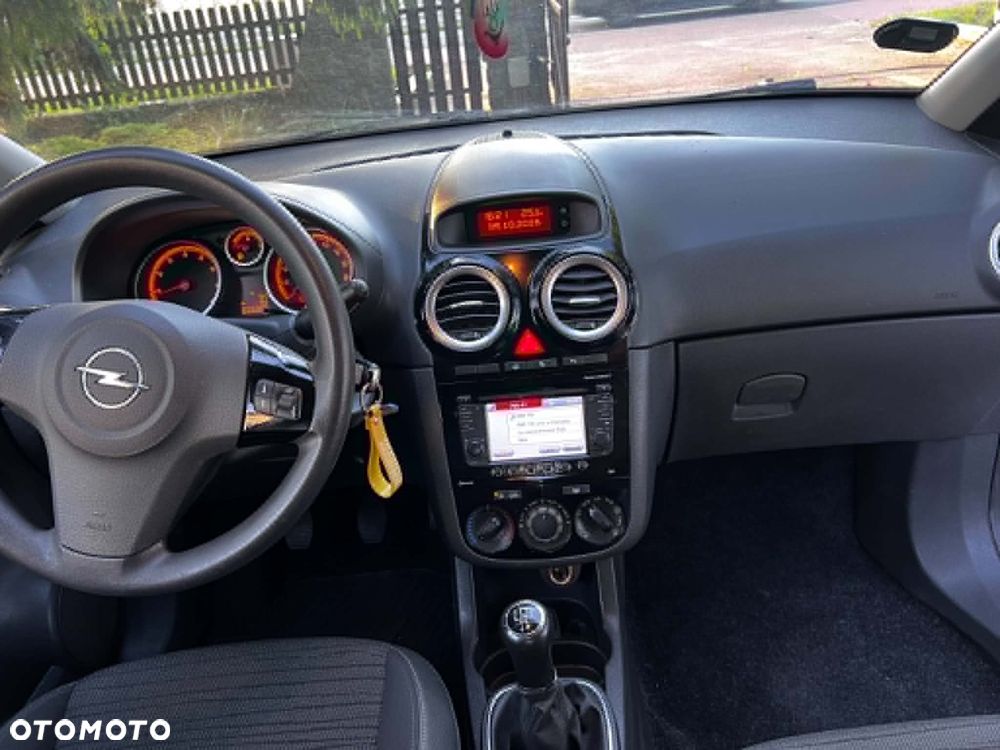 Opel Corsa - 9