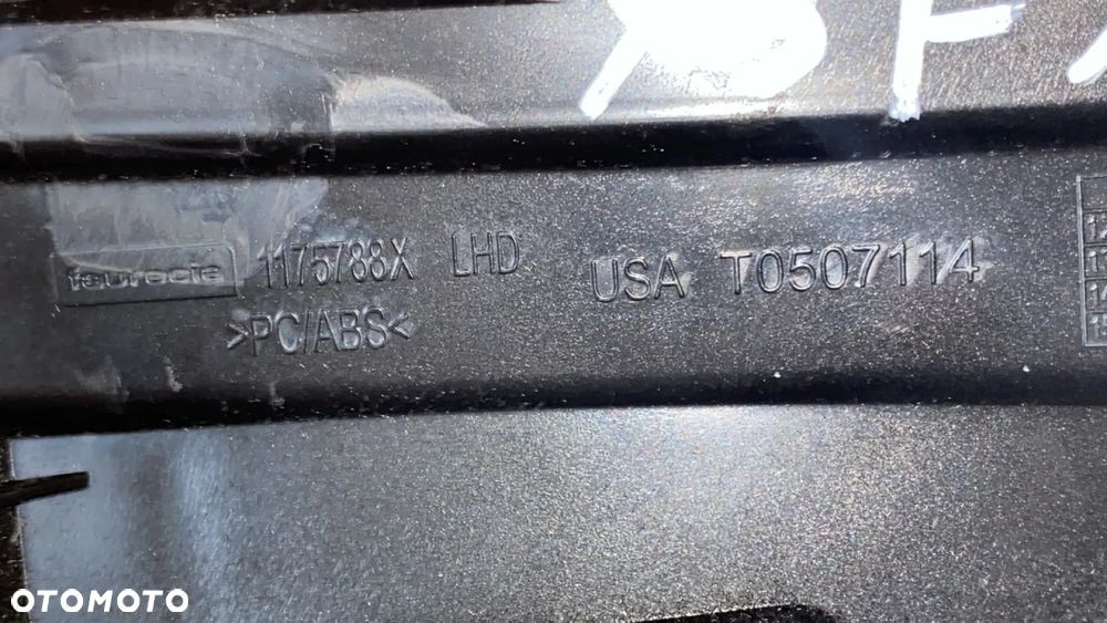 BMW X5 F15 X6 F16 SCHOWEK PASAŻERA 1175788X - 7