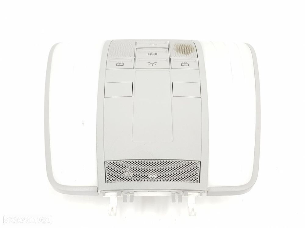 LUZ INTERIOR MERCEDES-BENZ CLASE E BM 212 LIM. - 1
