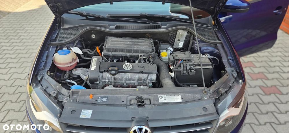 Volkswagen Polo 1.4 16V Comfortline - 18