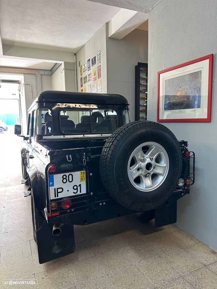 Land Rover Defender 110 CC 2.4 CRD E - 17