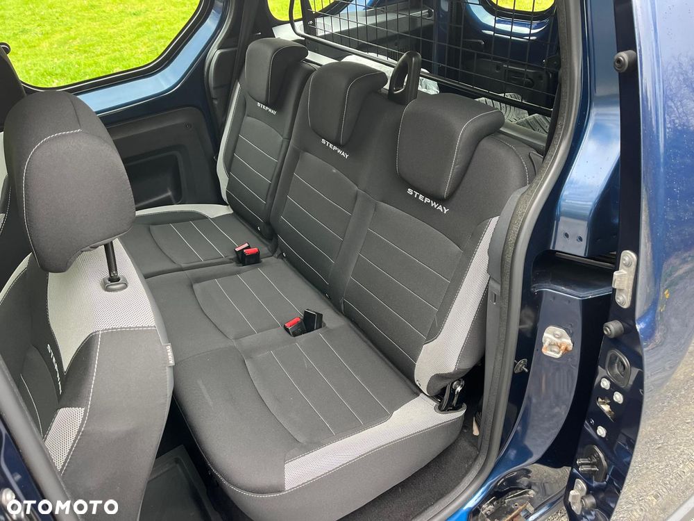 Dacia Dokker TCe 115 Stepway - 16