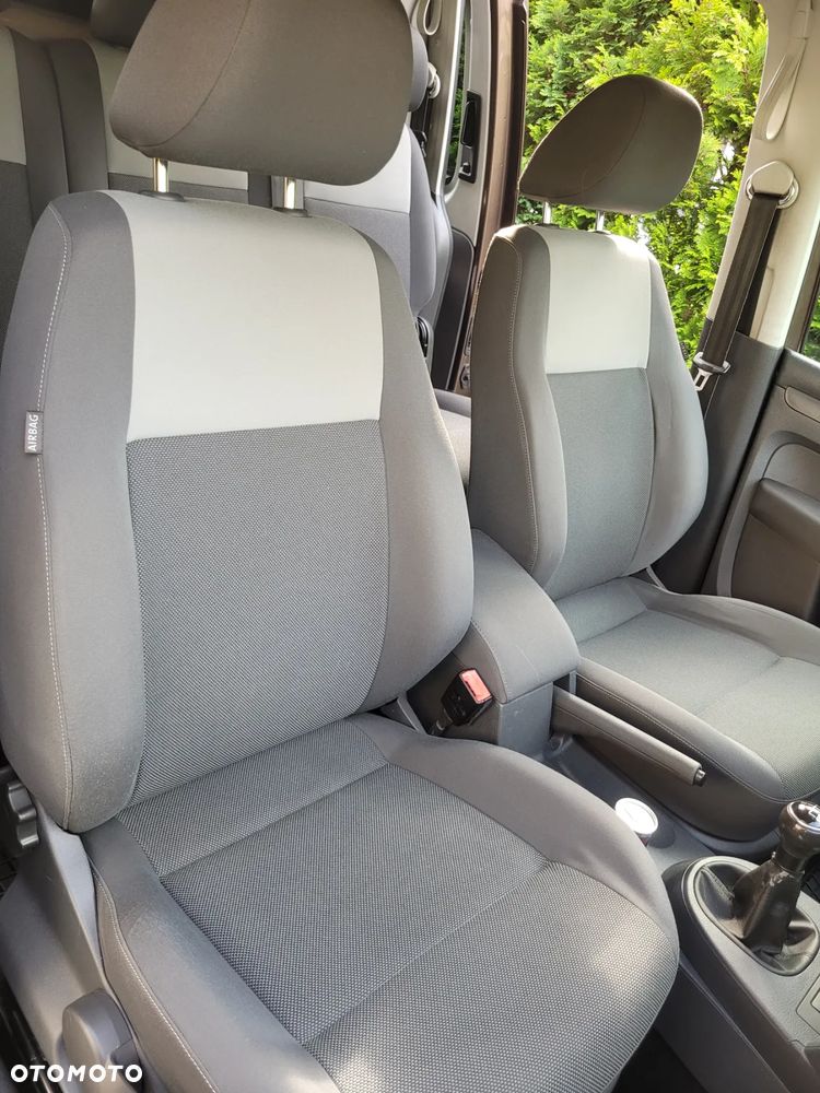 Volkswagen Caddy 1.6 TDI Comfortline - 21