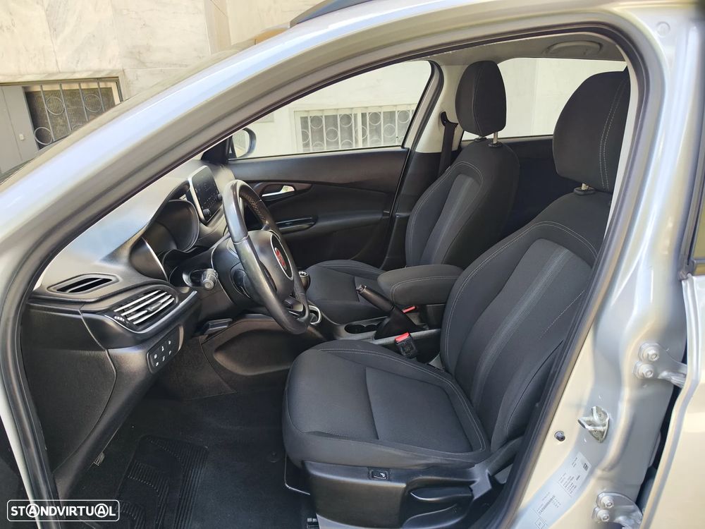 Fiat Tipo Station Wagon 1.3 M-Jet Easy - 14