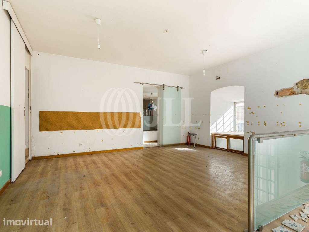 Prédio para reabilitação, no Príncipe Real, em Lisboa - Grande imagem: 4/44