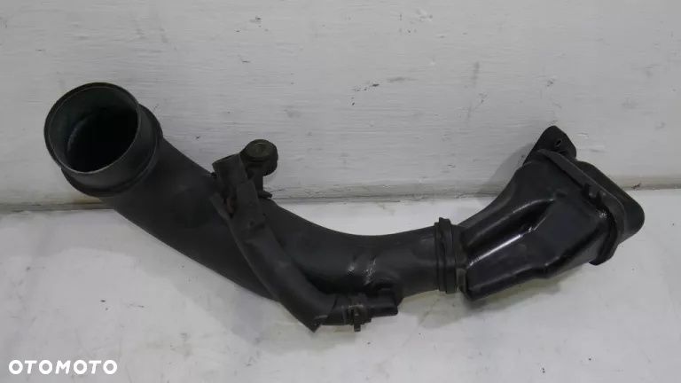 RURA INTERCOOLERA RENAULt master iii 8200858600d - 3