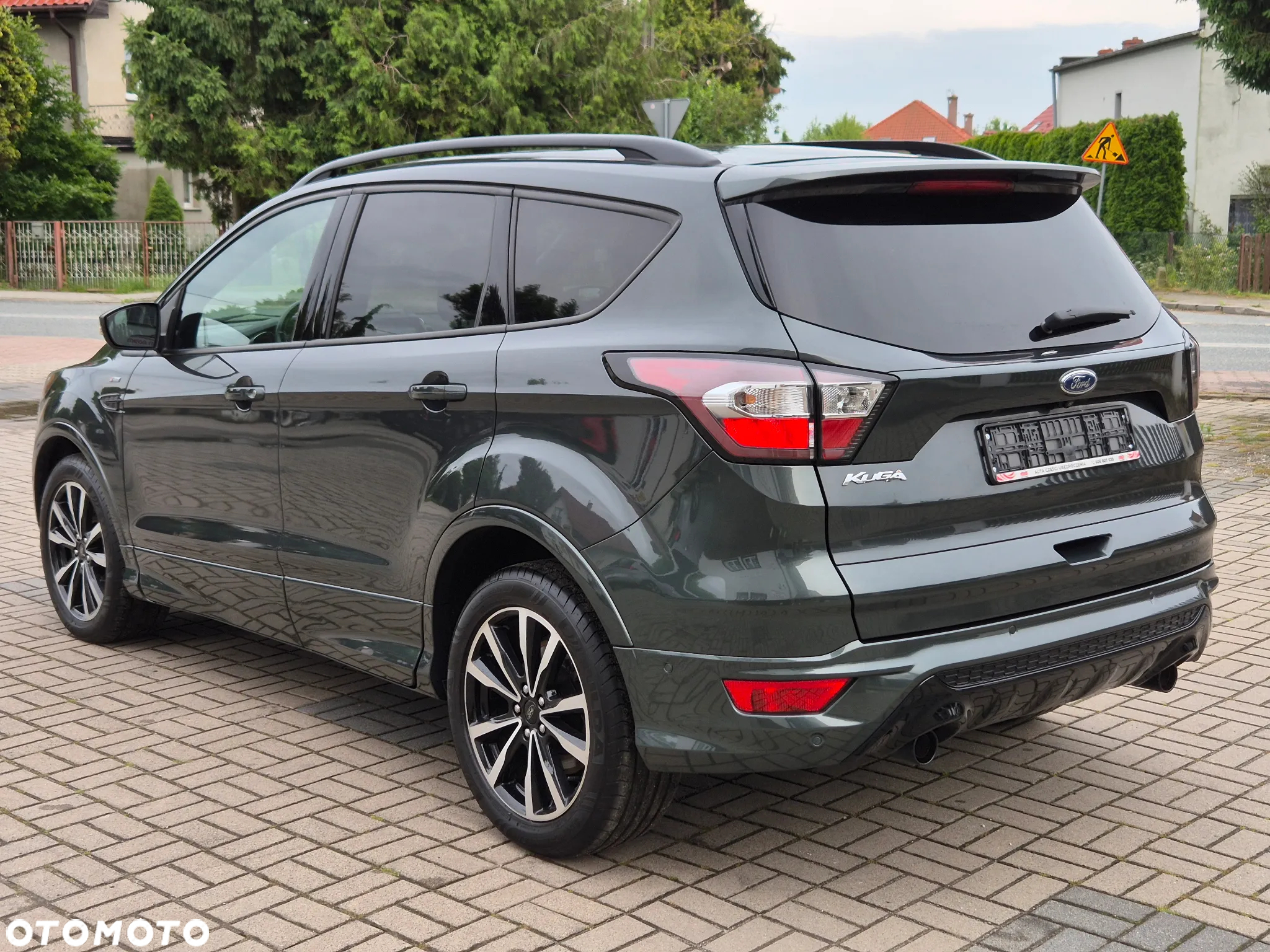 Ford Kuga 2.0 TDCi 4x2 ST-Line - 7