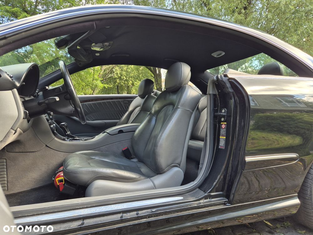 Mercedes-Benz CLK - 2