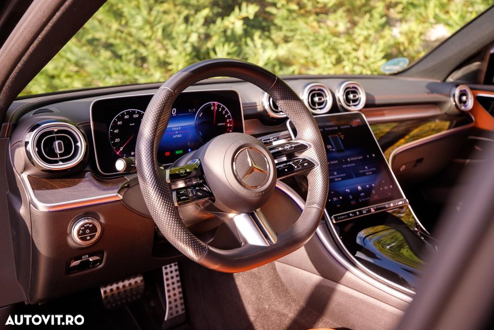 Mercedes-Benz C - 19