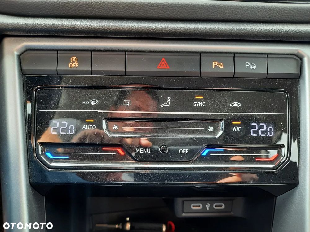 Volkswagen T-Roc 1.0 TSI Special Edition - 33