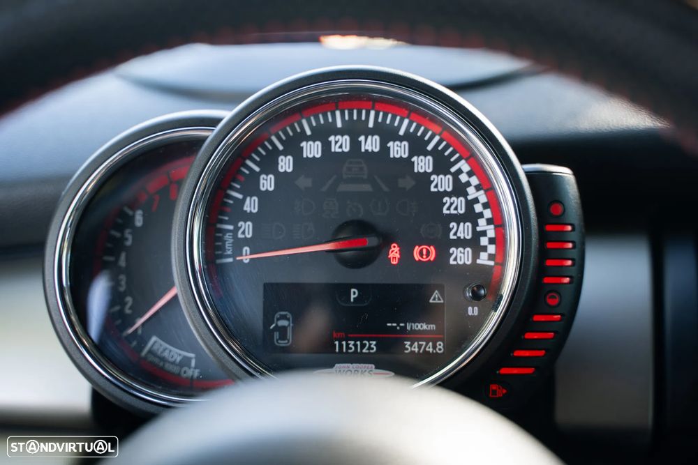 MINI 3 Portas John Cooper Works Auto Desportiva - 22