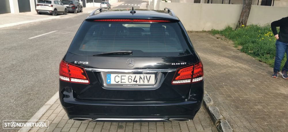Mercedes-Benz E 250 BlueTEC 4Matic 7G-TRONIC Edition - 4