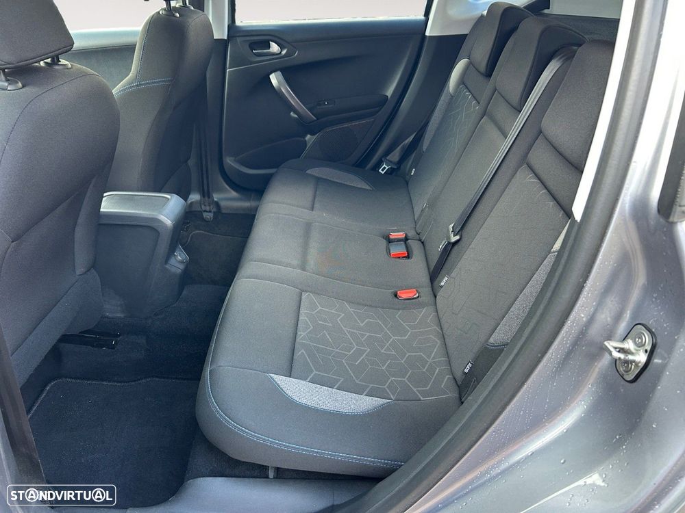 Peugeot 2008 1.6 BlueHDi Style - 13