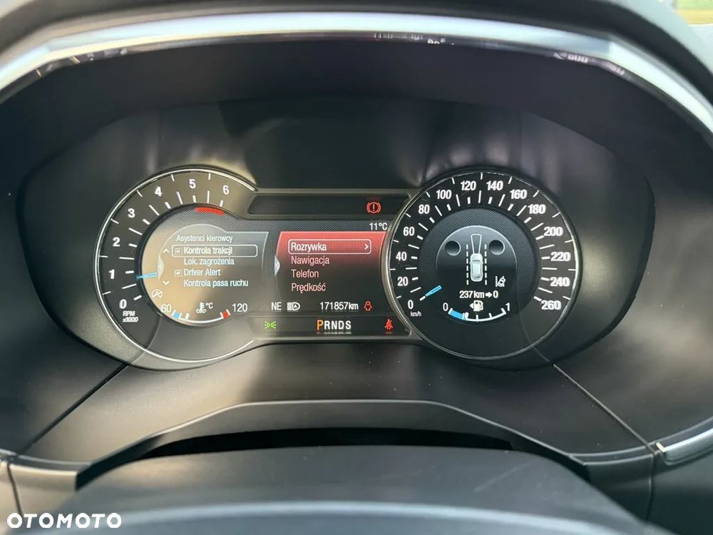 Ford S-Max 2.0 EcoBlue Titanium - 32