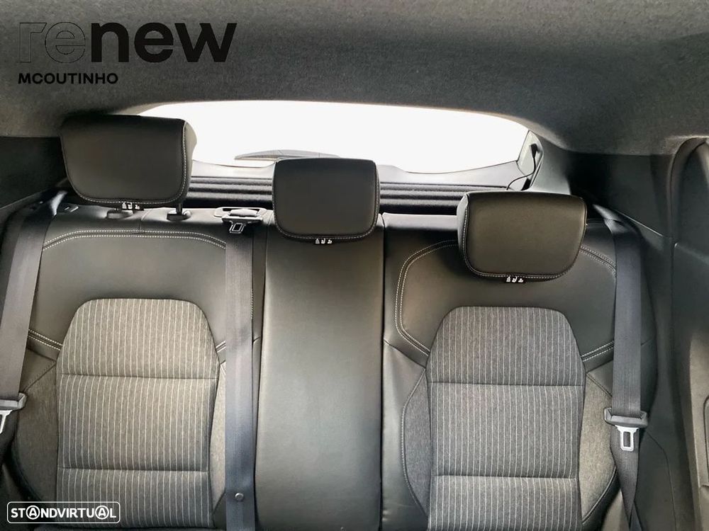 Renault Clio 1.0 TCe Techno - 18