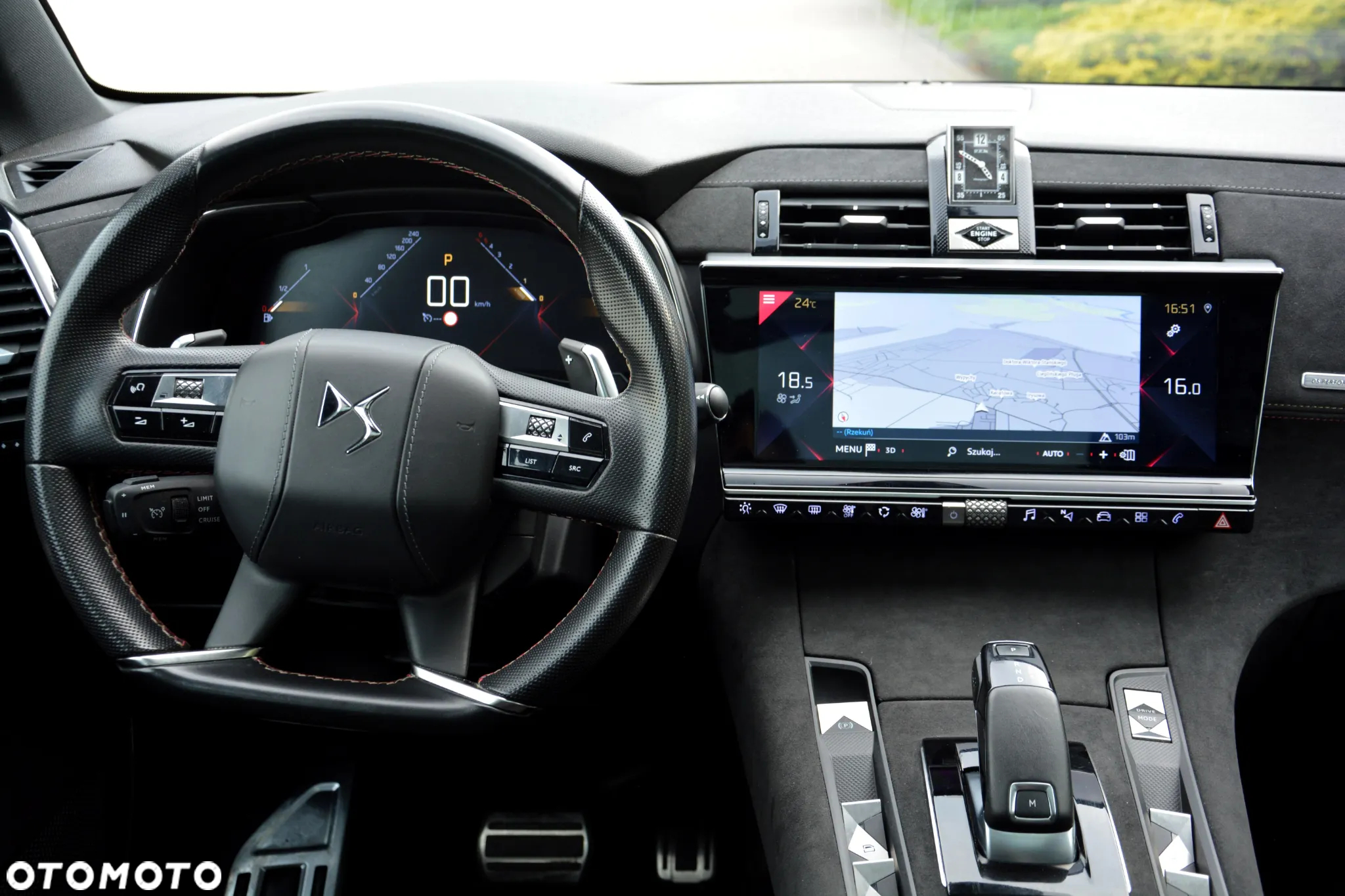 DS Automobiles DS 7 Crossback 2.0 BlueHDi Performance Line + - 25