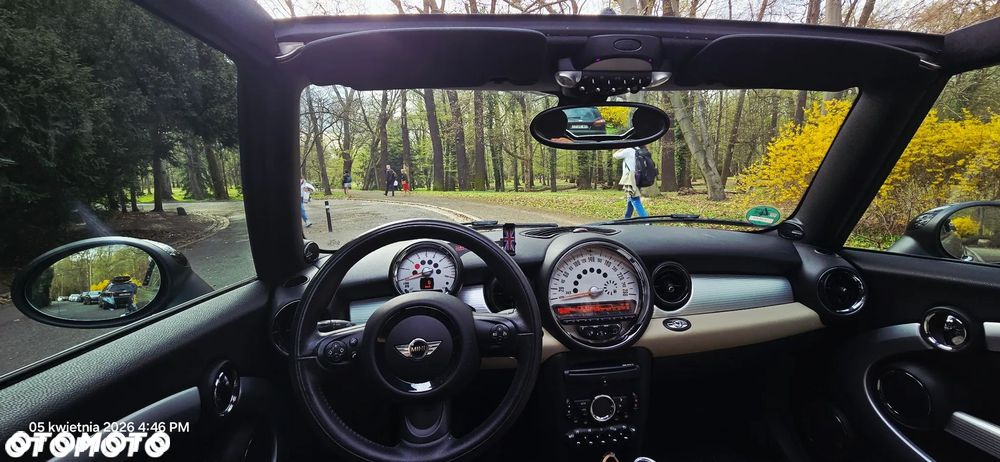 MINI Cooper Standard - 1