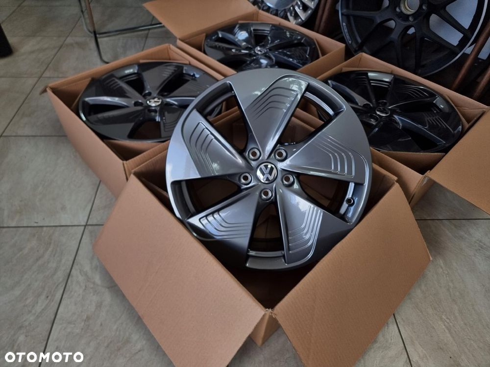 10E601025N Felgi Vw 18 5X112 Vw Golf 5 6 7 Id3 Jetta Touran - 2
