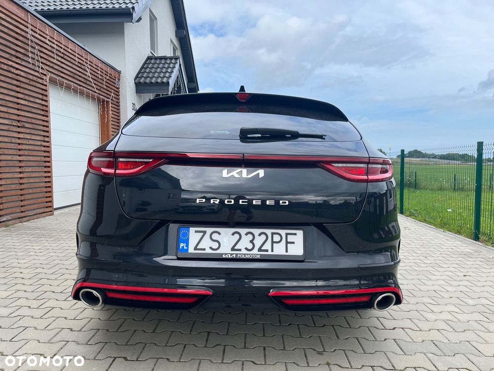Kia ProCeed 1.6 T-GDI GT DCT - 8