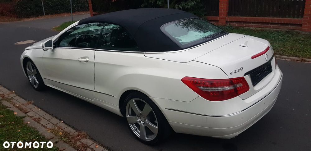Mercedes-Benz Klasa E 220 CDI DPF BlueEFFICIENCY Automatik Avantgarde - 39