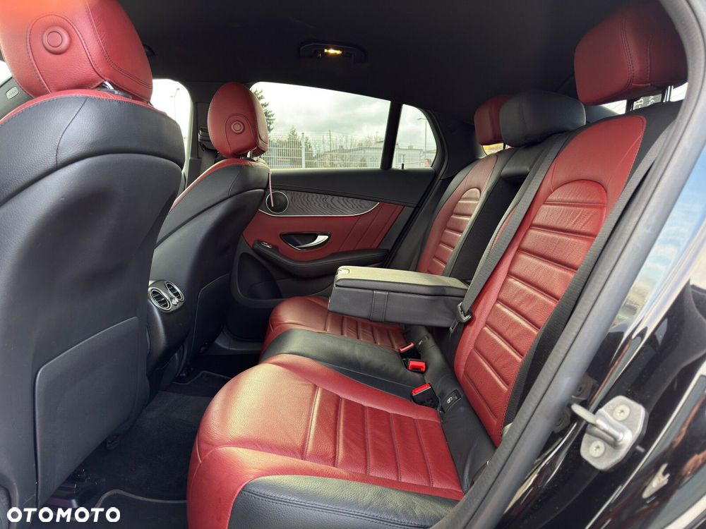 Mercedes-Benz GLC 300 4-Matic - 26