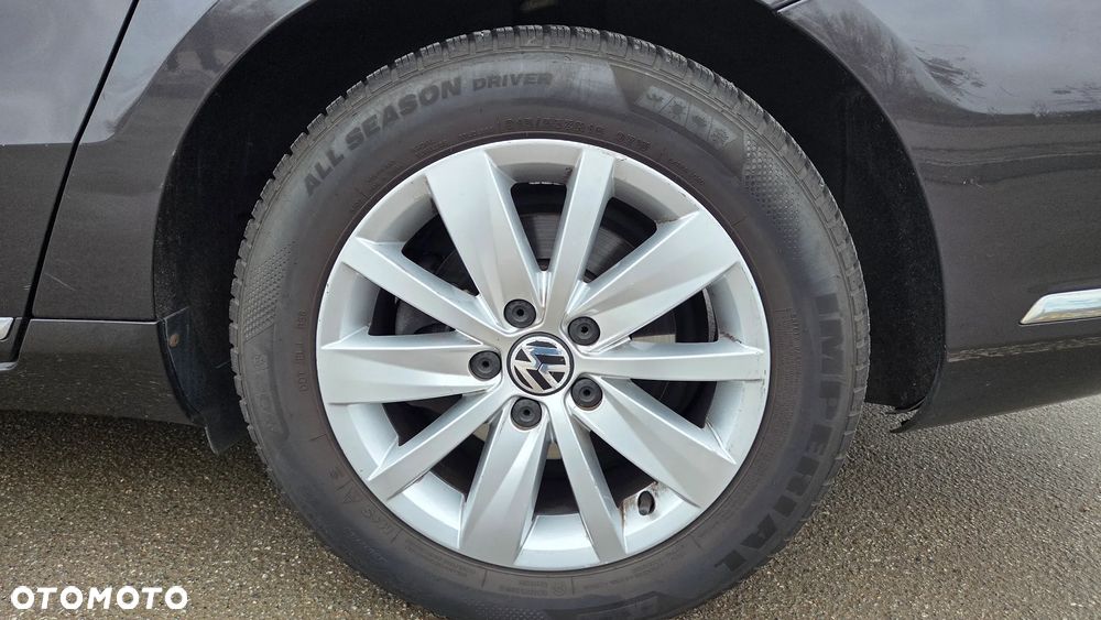 Volkswagen Passat 1.8 TSI Comfortline - 9