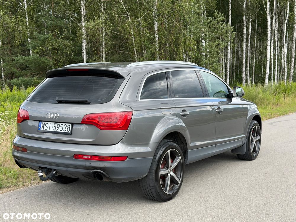Audi Q7 3.0 TDI DPF clean diesel Quattro Tiptronic - 18