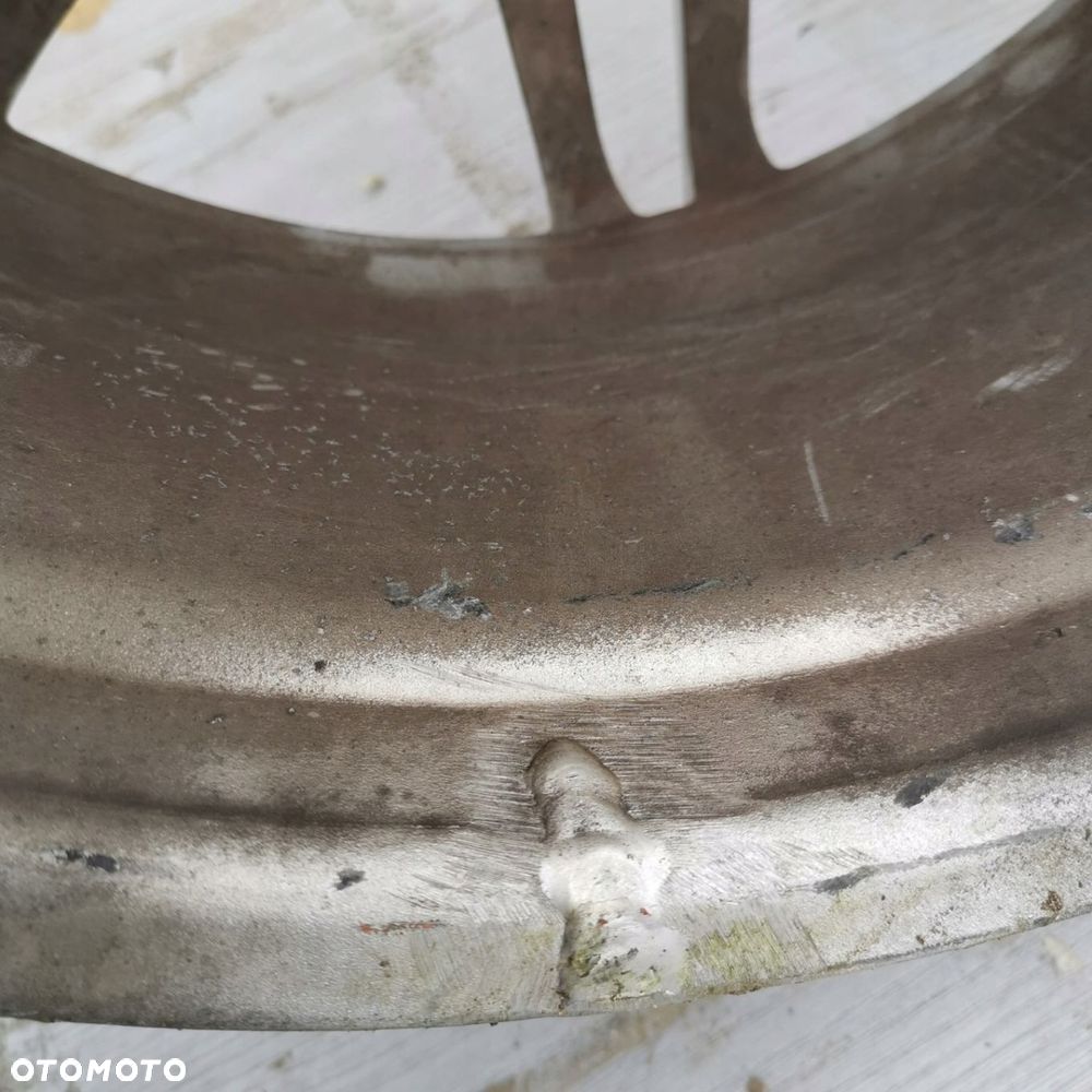 FELGA AUDI A5 S5 9J 20 ET29 8T0601025L 8T0601025N USZKODZONA SPAWANA - 7