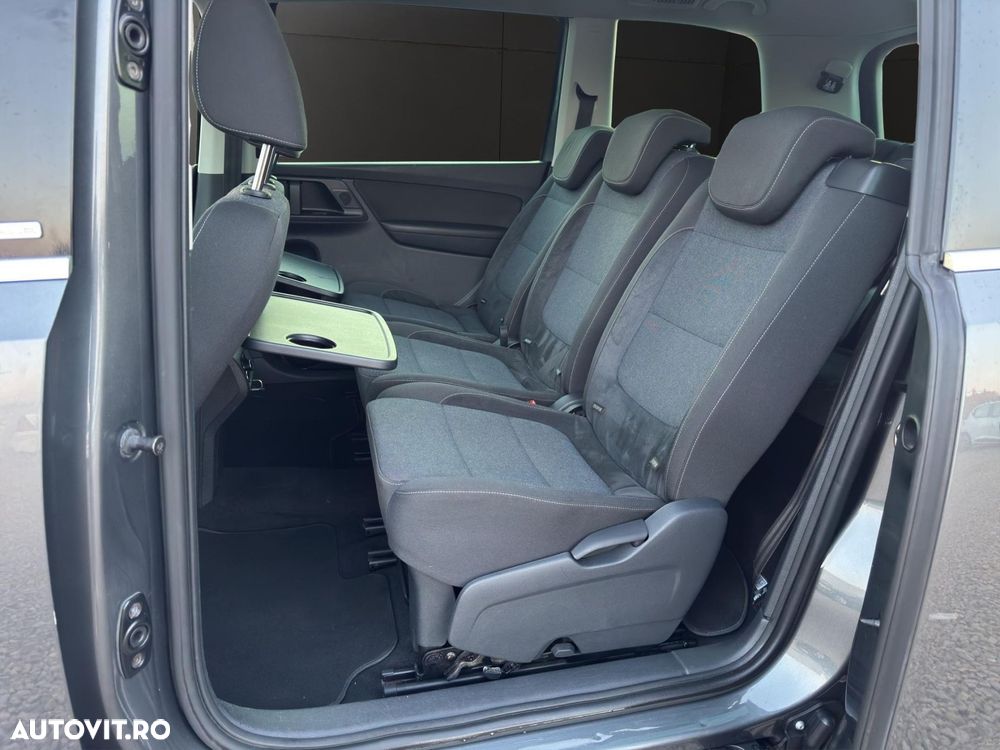 Volkswagen Sharan - 8