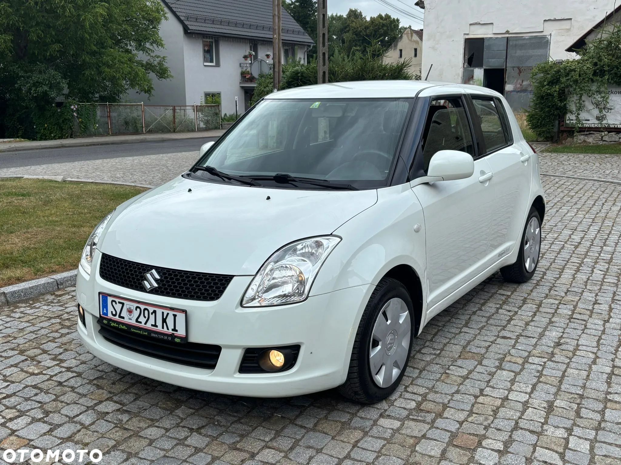 Suzuki Swift 1.3 4x4 Comfort - 1