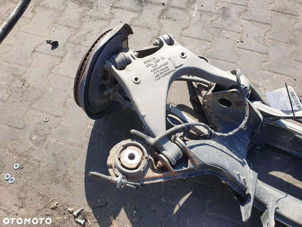 LG9R Volkswagen Phaeton 6.0 W12 2003 Belka osi tylnej - 6