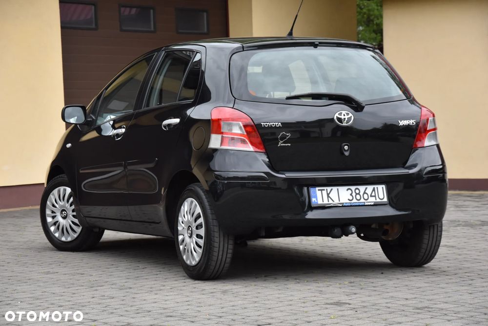 Toyota Yaris 1.33 VVT-i Executive - 9