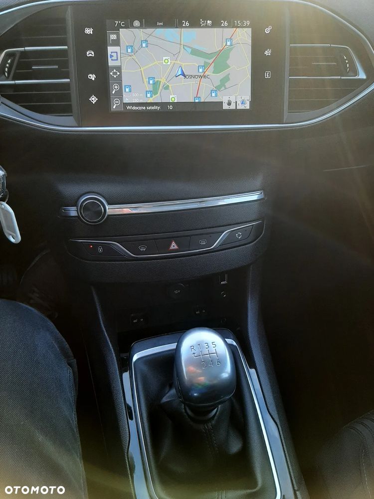 Peugeot 308 1.6 BlueHDi Active S&S - 21