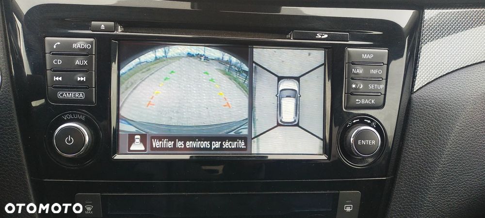 Nissan X-Trail 1.6 DCi N-Connecta 2WD 7os - 23