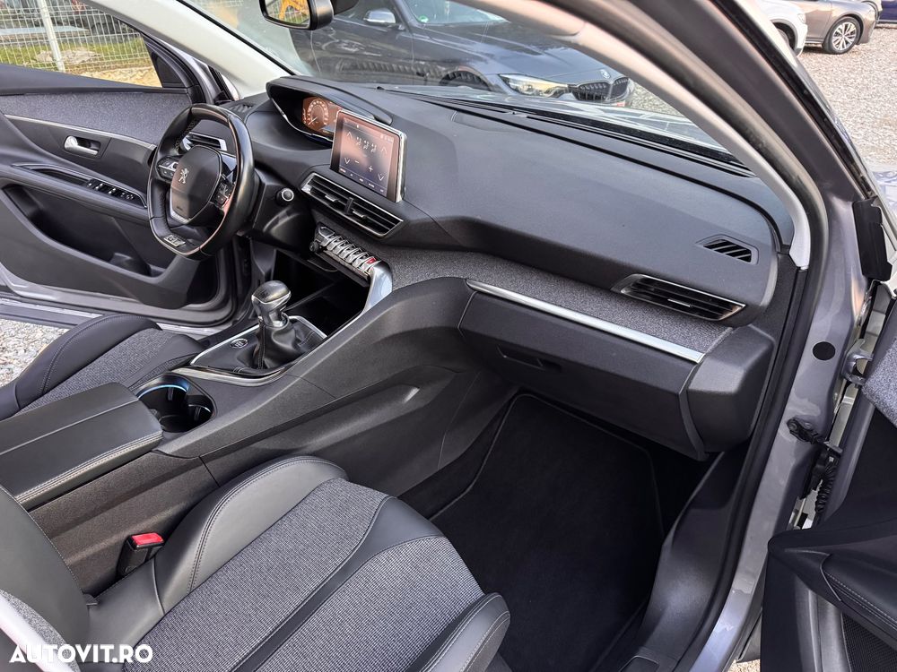 Peugeot 3008 1.5 BlueHDI S&S GT-Line - 14