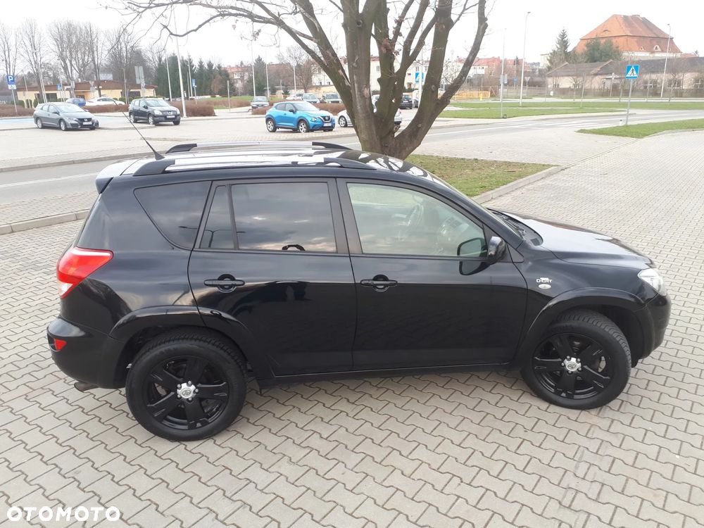 Toyota RAV4 2.2 D-CAT 4x4 Sol - 2